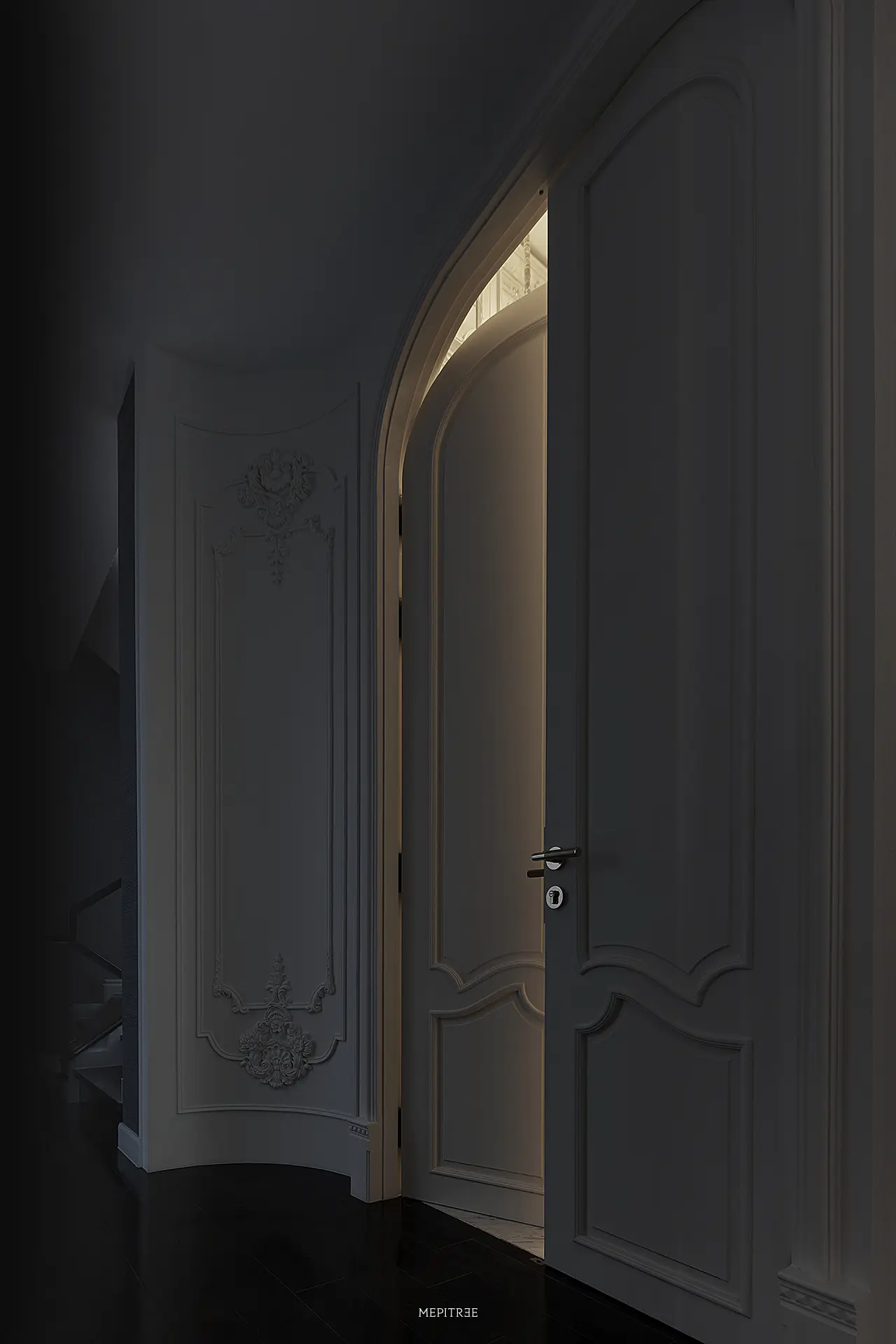ประตูโค้งและผนังตกแต่งในบรรยากาศมืดของ Beauty and the Beast Residence